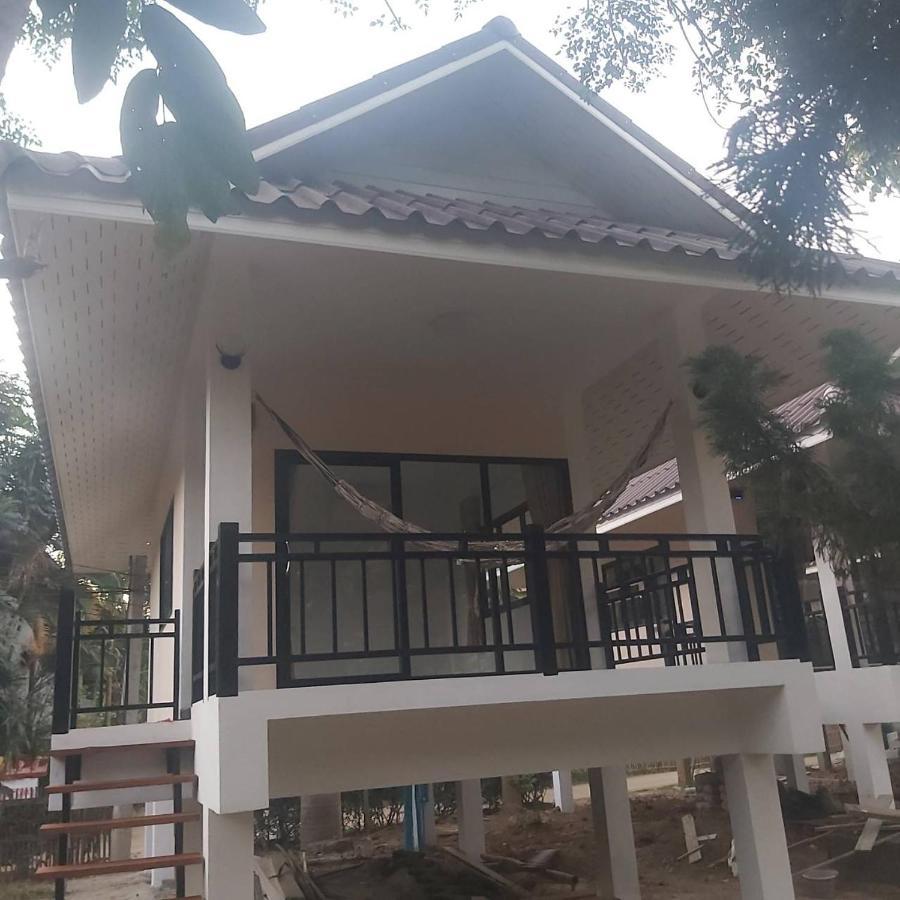 Family Hut Pai Hotel Bagian luar foto