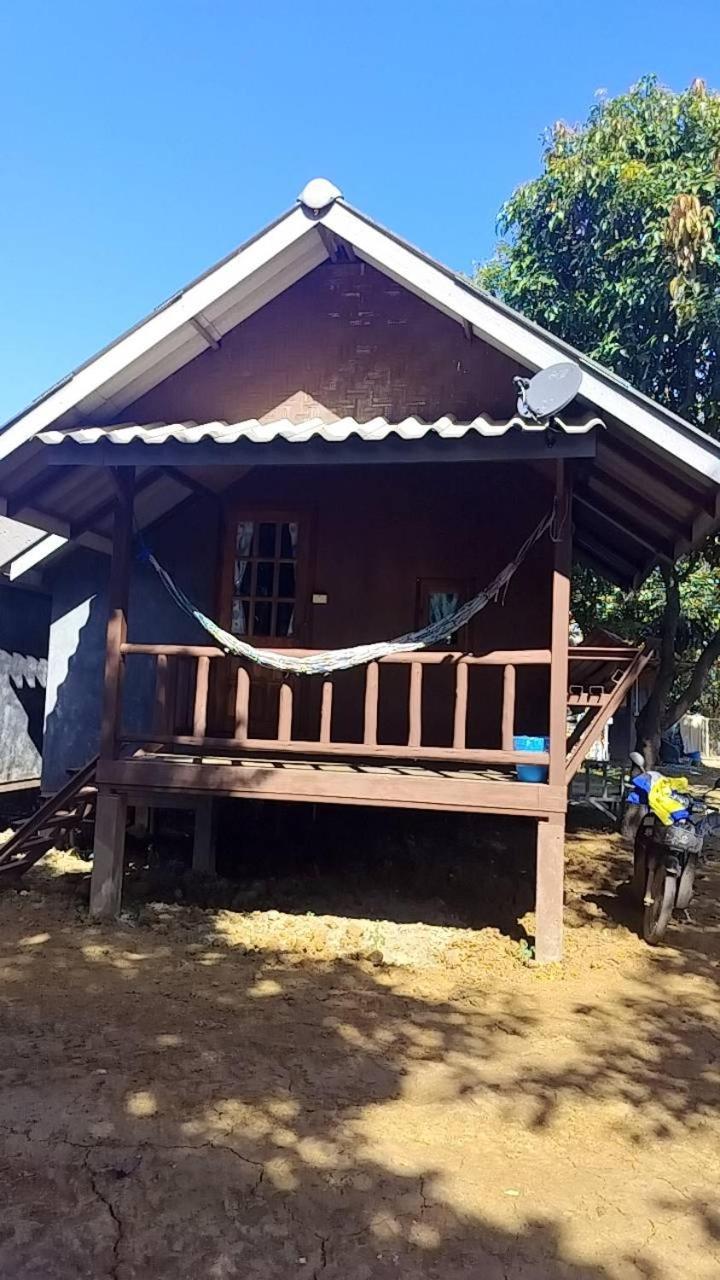 Family Hut Pai Hotel Bagian luar foto