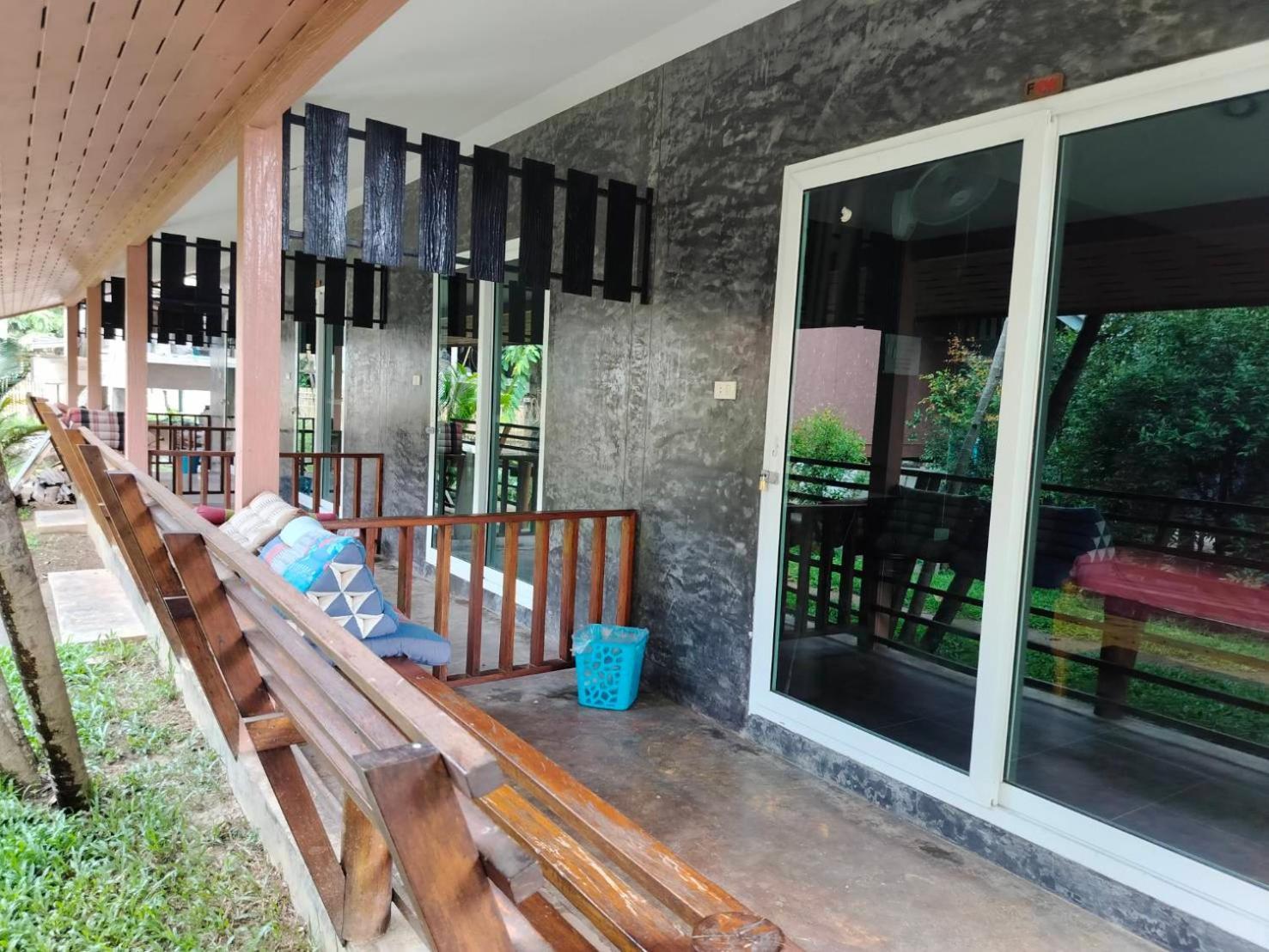 Family Hut Pai Hotel Bagian luar foto