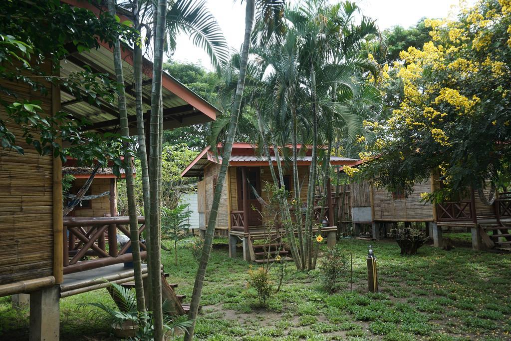 Family Hut Pai Hotel Bagian luar foto