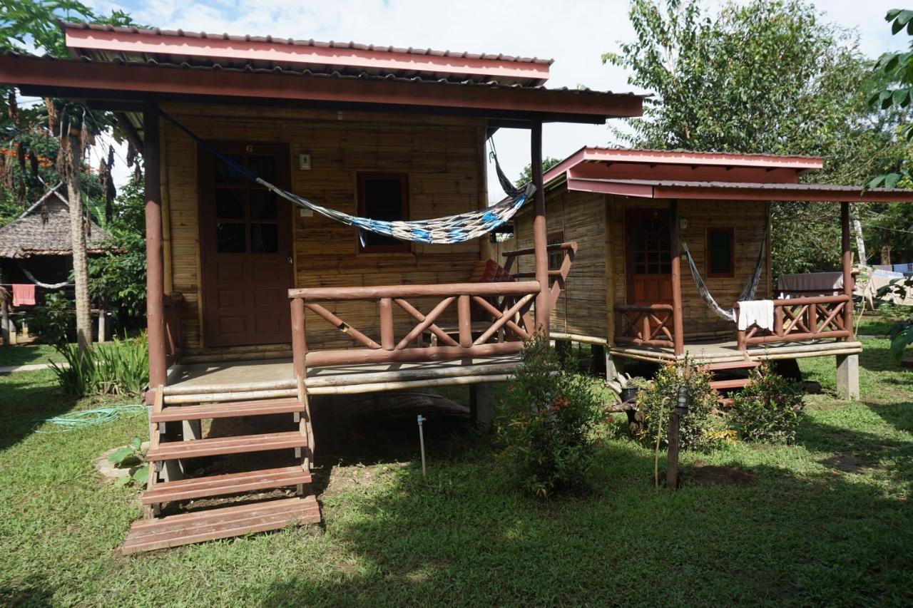 Family Hut Pai Hotel Bagian luar foto