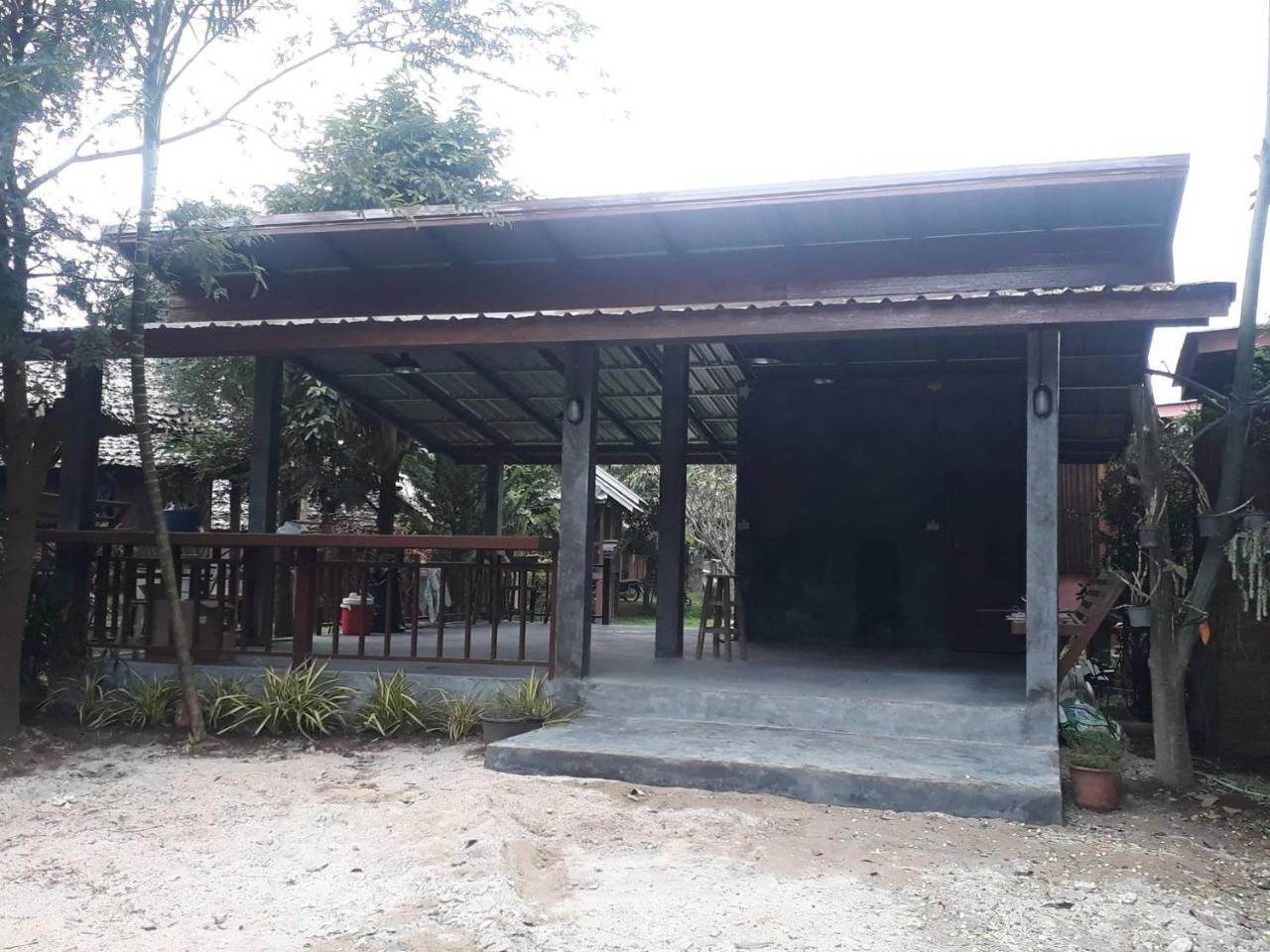 Family Hut Pai Hotel Bagian luar foto